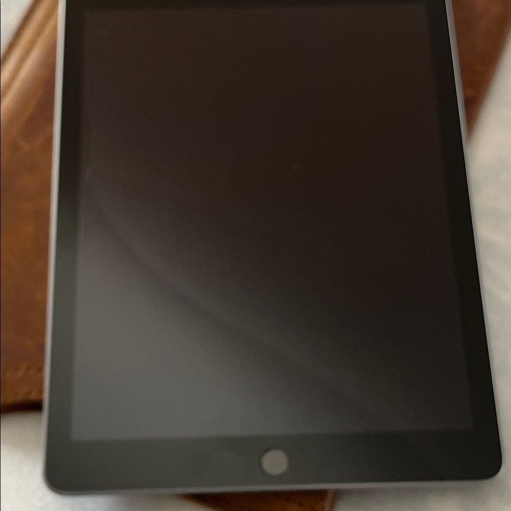 Apple iPad - Picture 5 of 7